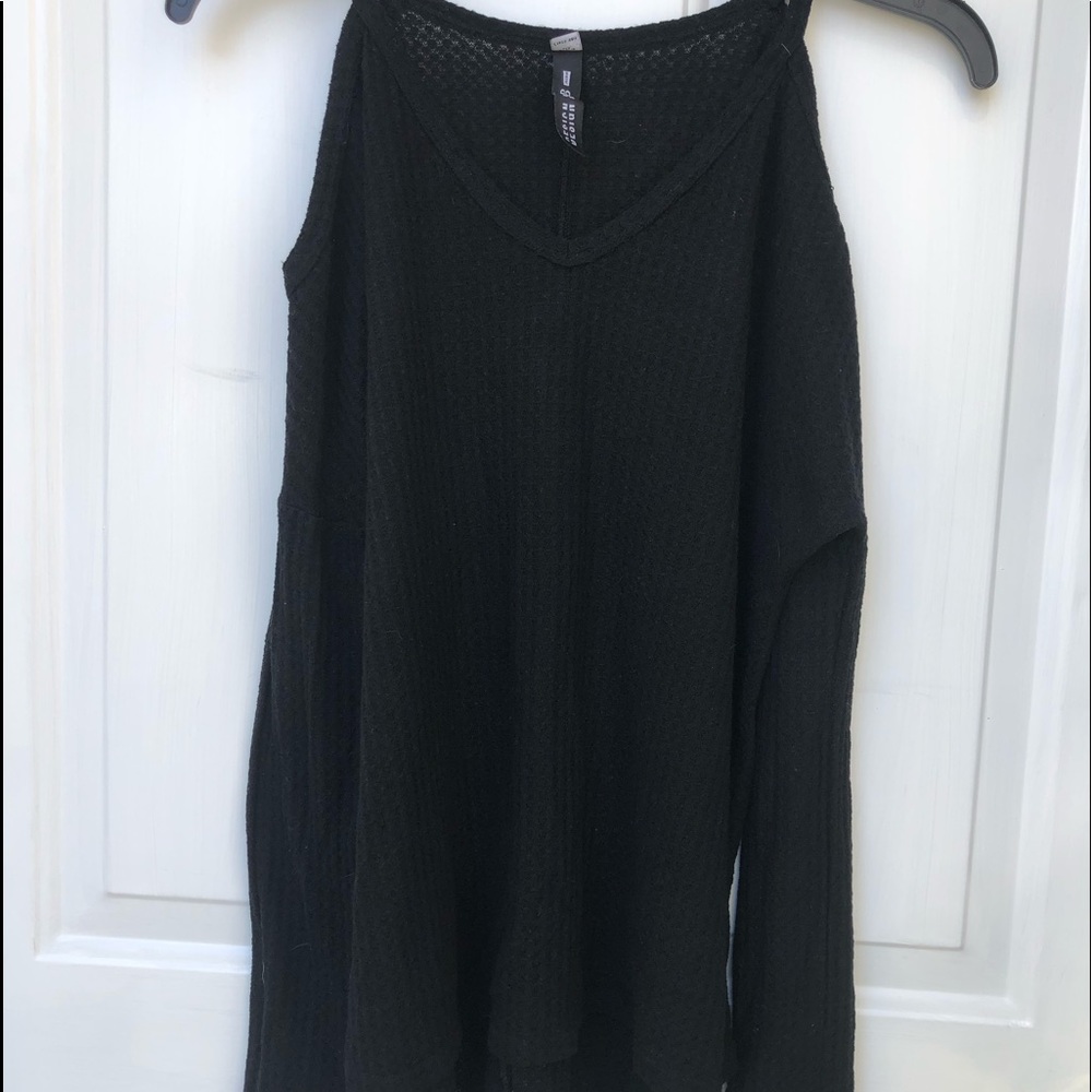 Design Lab Black Long Sleeve off the shoulder